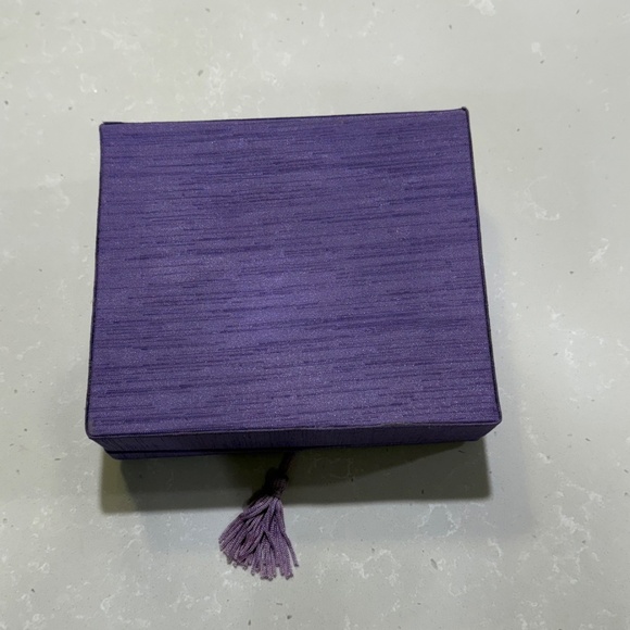 Beaded Satin Ring Box - Picture 3 of 3